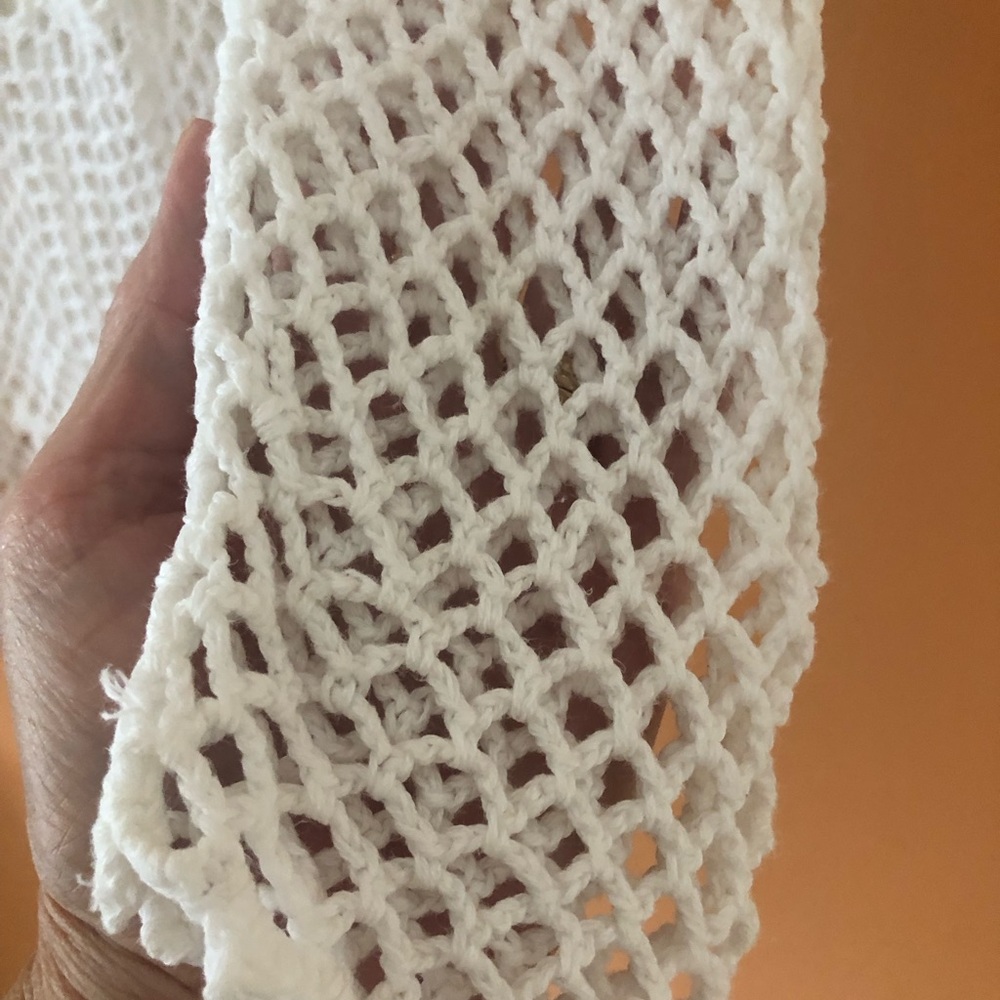 White open weave  crochet set - Picture 4 of 4